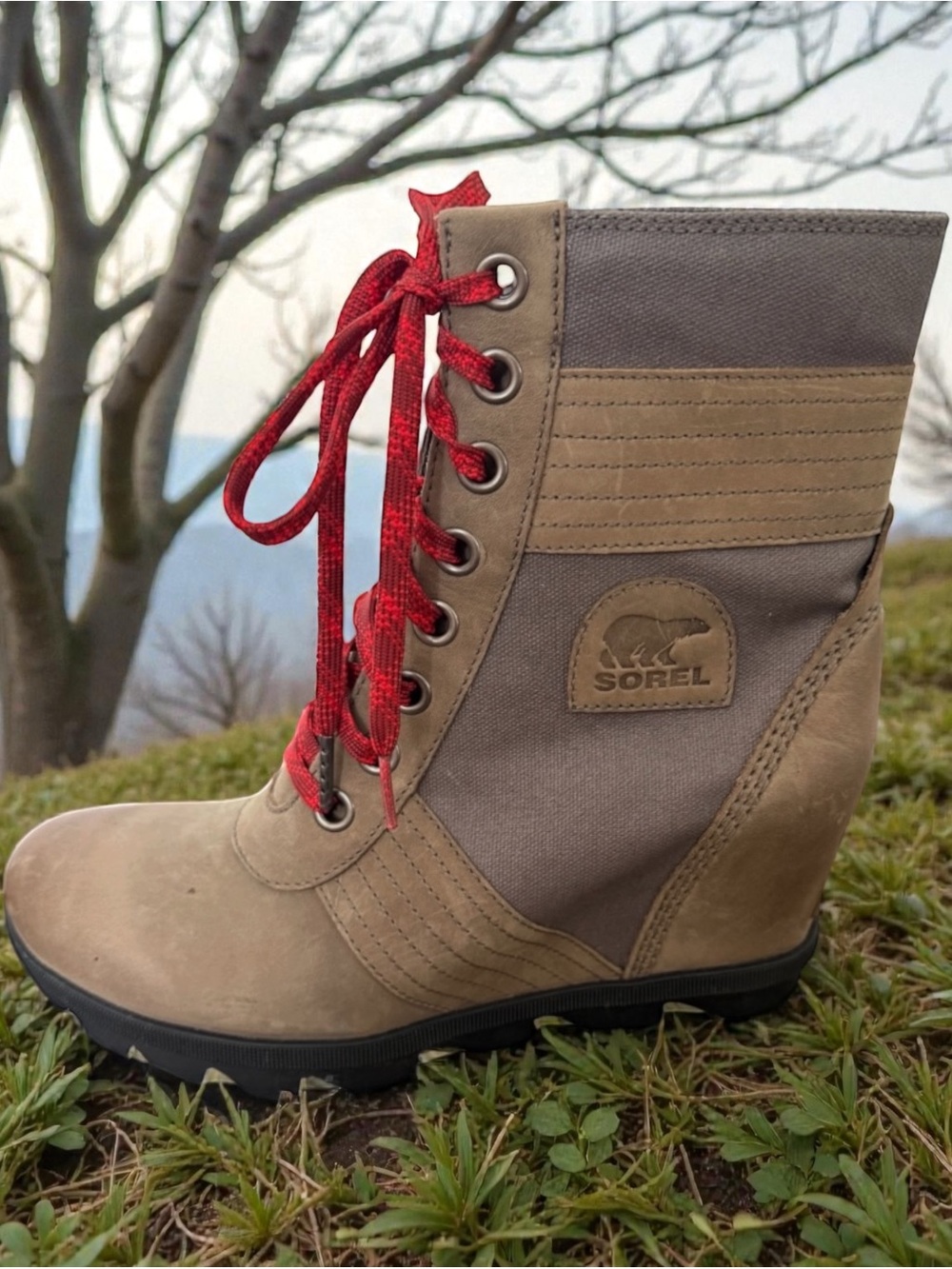 SOREL Lexie Wedge Boots Size 10.5